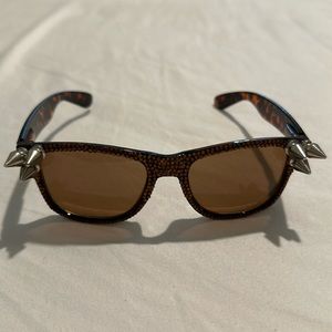 Spiked sunglasses